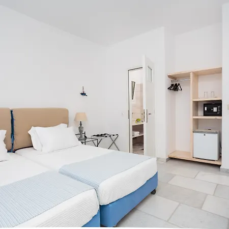 Pyrgaki Hotel 4*