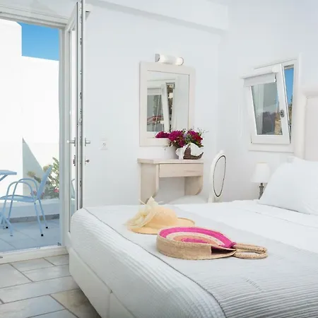 Hotel Pyrgaki 4*
